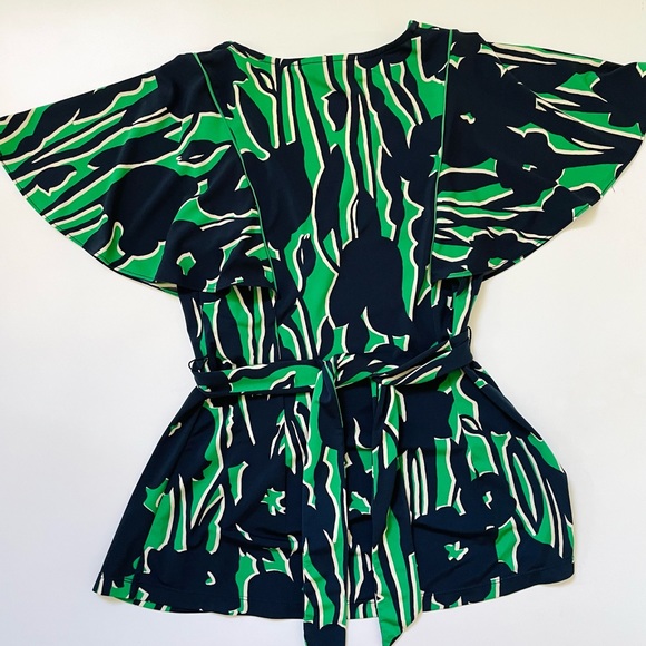 BCBG MaxAzria Top Small - Picture 7 of 7